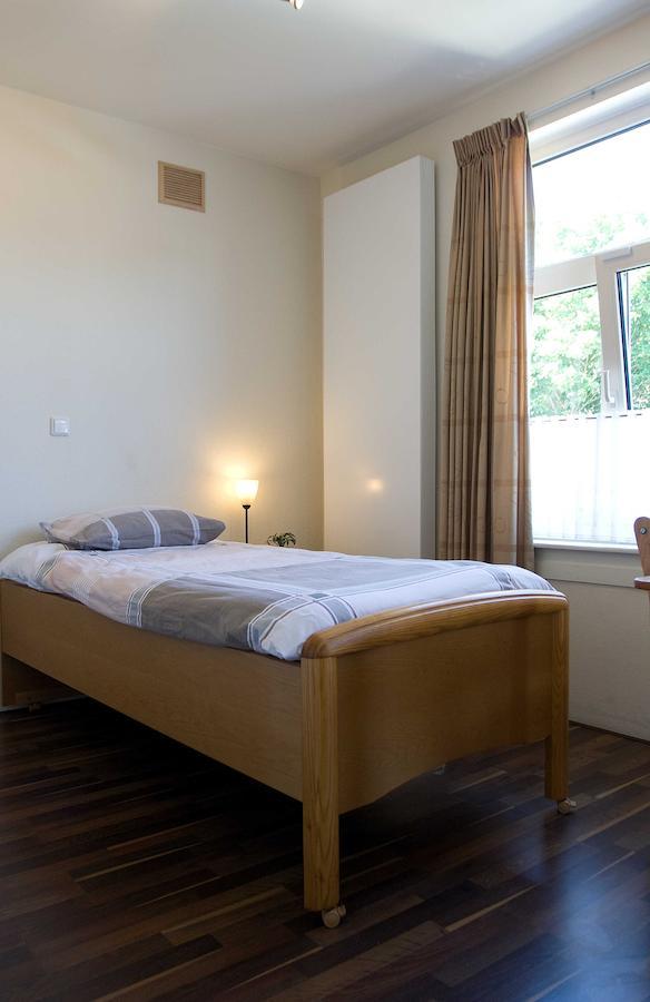 Ensche-Day Inn أنسْخيدي الغرفة الصورة